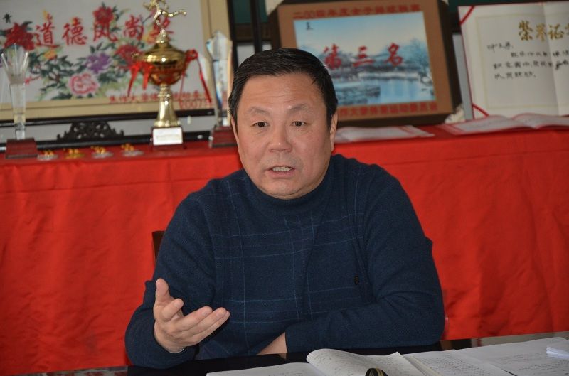 校长郑广华到人文学院进行工作调研